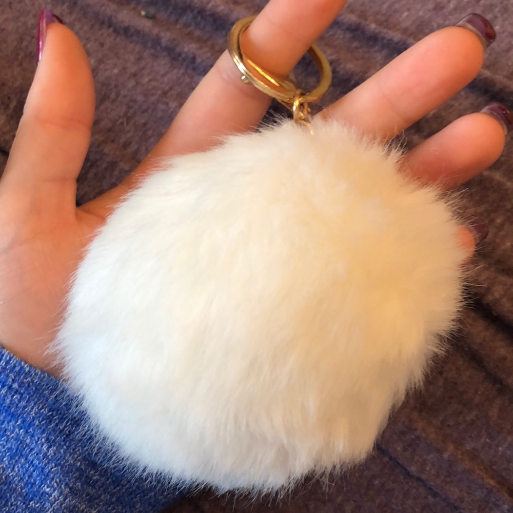 puffball keychain